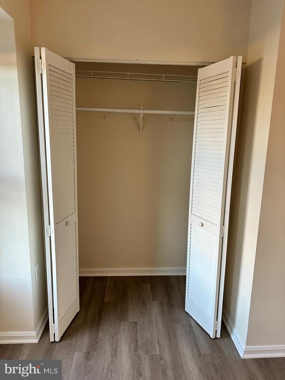 Building Photo - 5235 Walney Rd