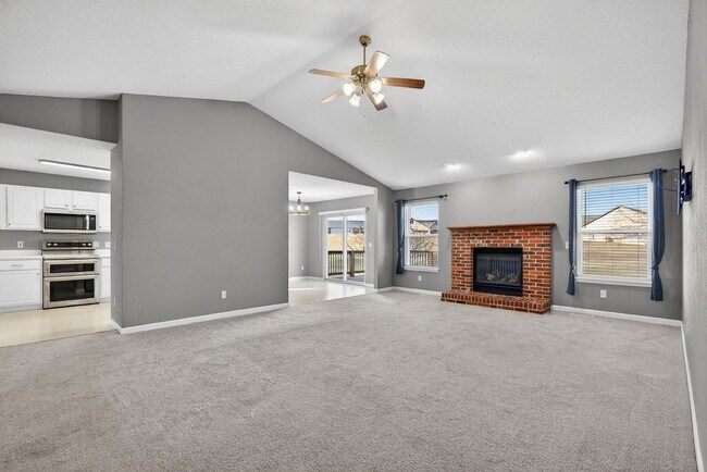 Building Photo - Beautiful 3 Bedroom, 3 Bath Single-Family Home in Wentzville