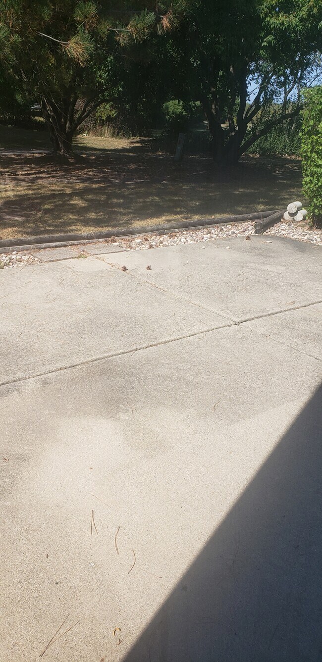 Building Photo - 2086 Muirfield Cir