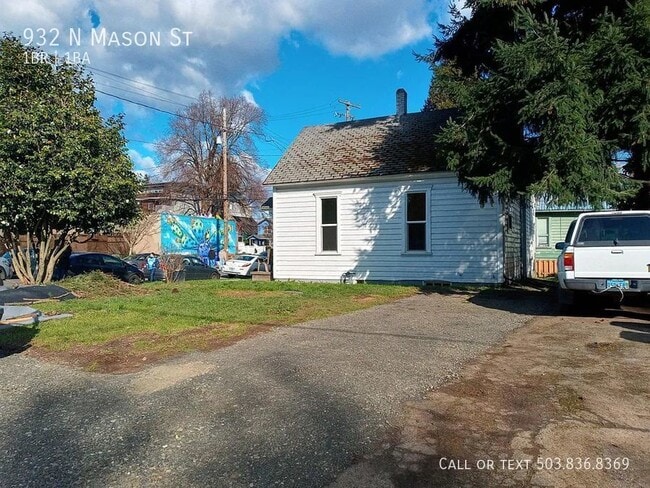 Building Photo - 932 N Mason St
