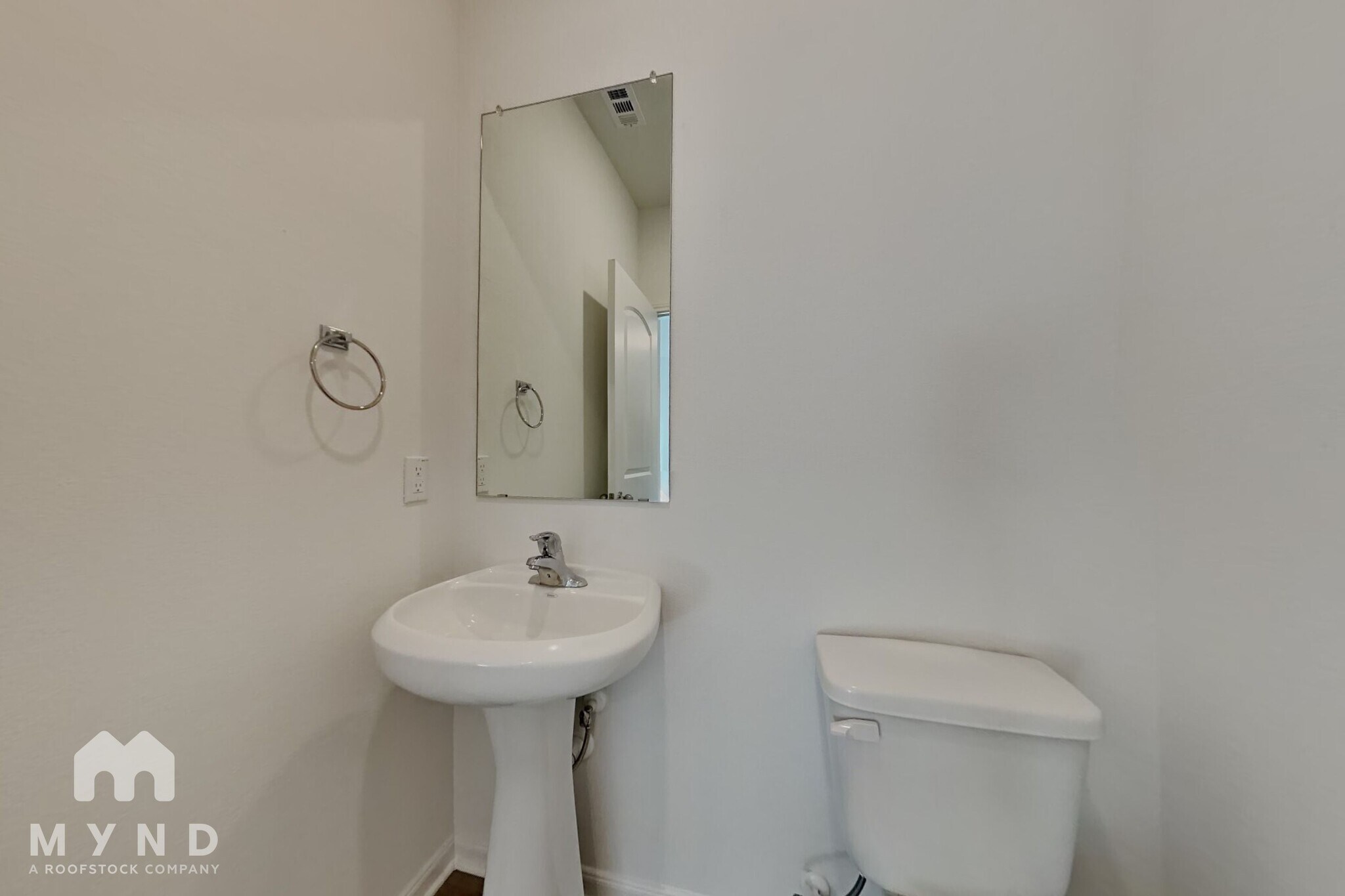 Building Photo - 10853 Quinn Ct