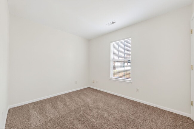 Building Photo - 4352 Bubbling Brook Ct