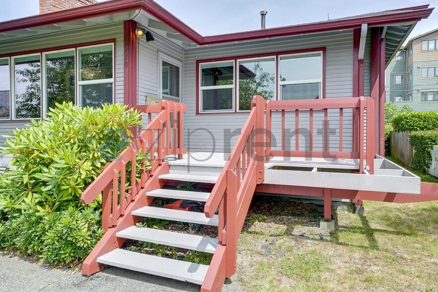Building Photo - Unit