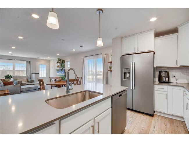 Building Photo - 1203 Lower 143rd St E