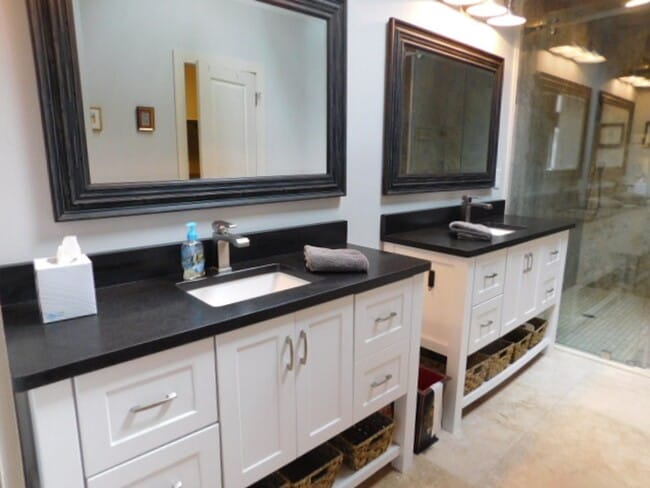 Building Photo - Spacious 2 Bedroom Home Located In Sea Pines