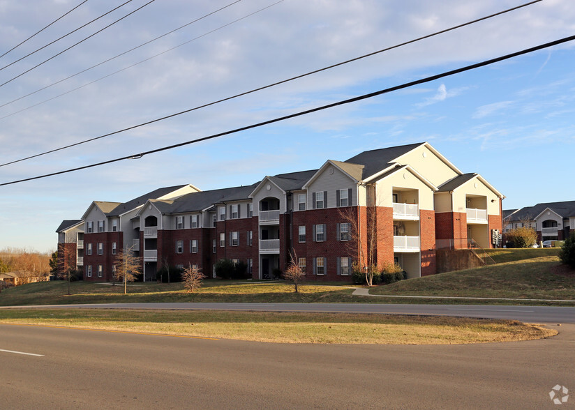 Primary Photo - Forest View Apartments