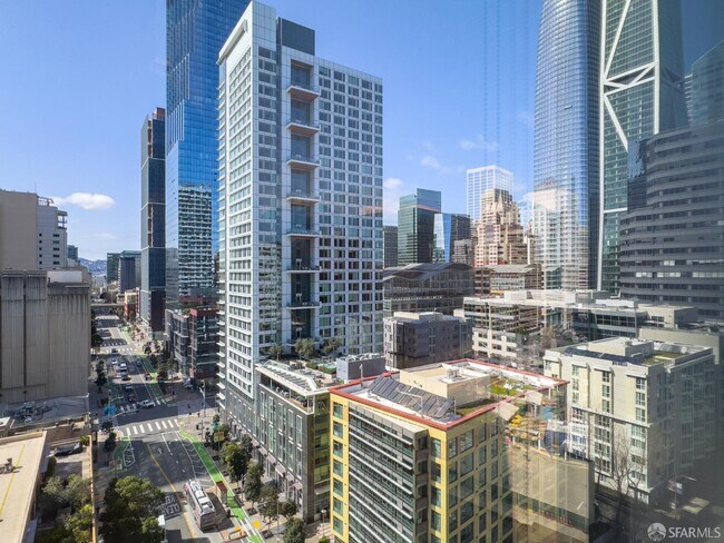 Building Photo - 201 Folsom St