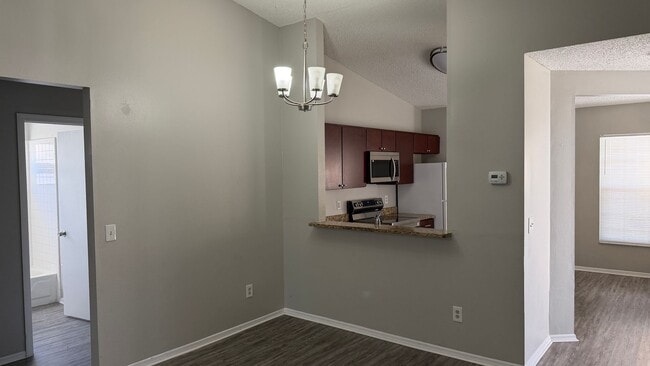 Building Photo - NICE HOME