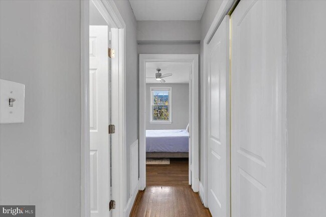 Building Photo - 1301 Longfellow St NW