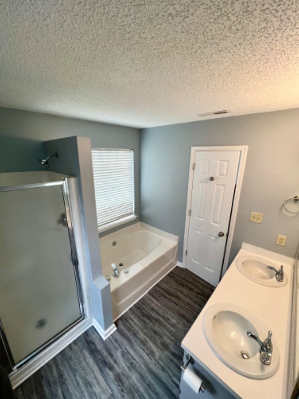 Building Photo - 4445 Fawnbrook Ave SW