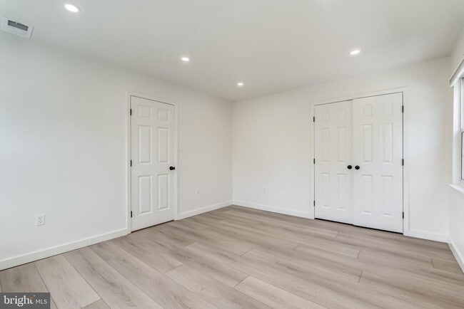 Building Photo - 2362 Branleigh Park Ct