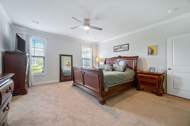 Building Photo - 1339 Bermuda Grass Dr