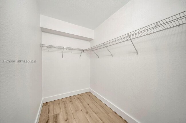 Building Photo - 15400 SW 284th St