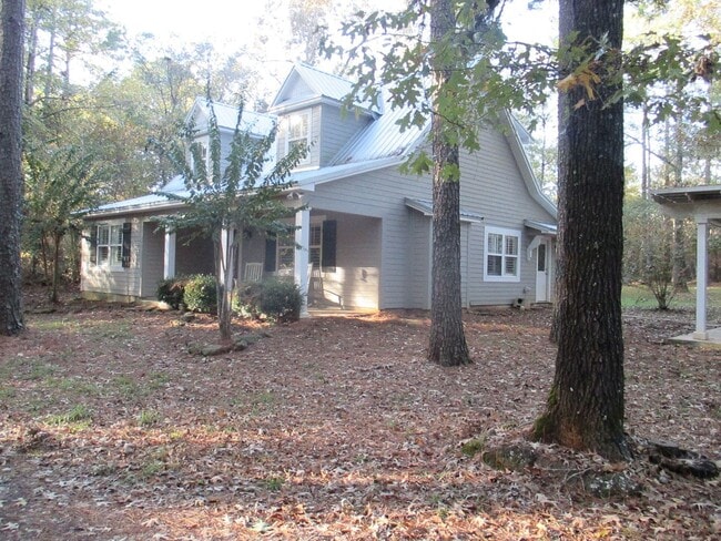 Building Photo - 231 Holliman Rd