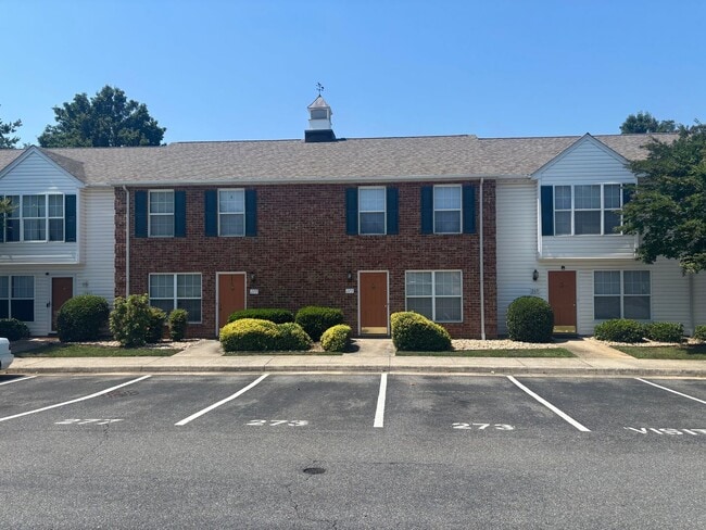 Building Photo - Village at Greenview townhouse in Campbell...