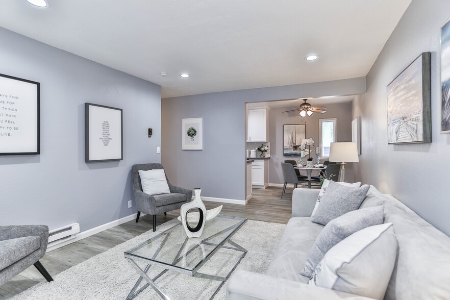 Living Room - 47112 Warm Springs Blvd