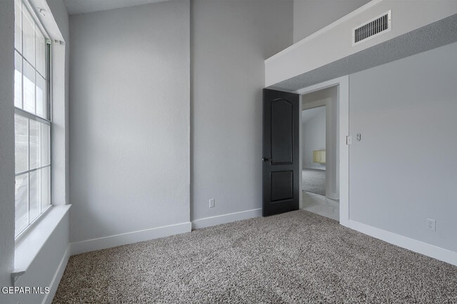 Building Photo - 7413 Le Conte Dr
