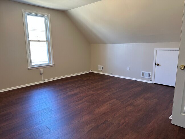 Large bedroom with extra storage - 636 Ringwood Ave