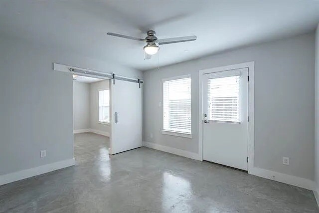 Building Photo - 1292 N Prairie Ave