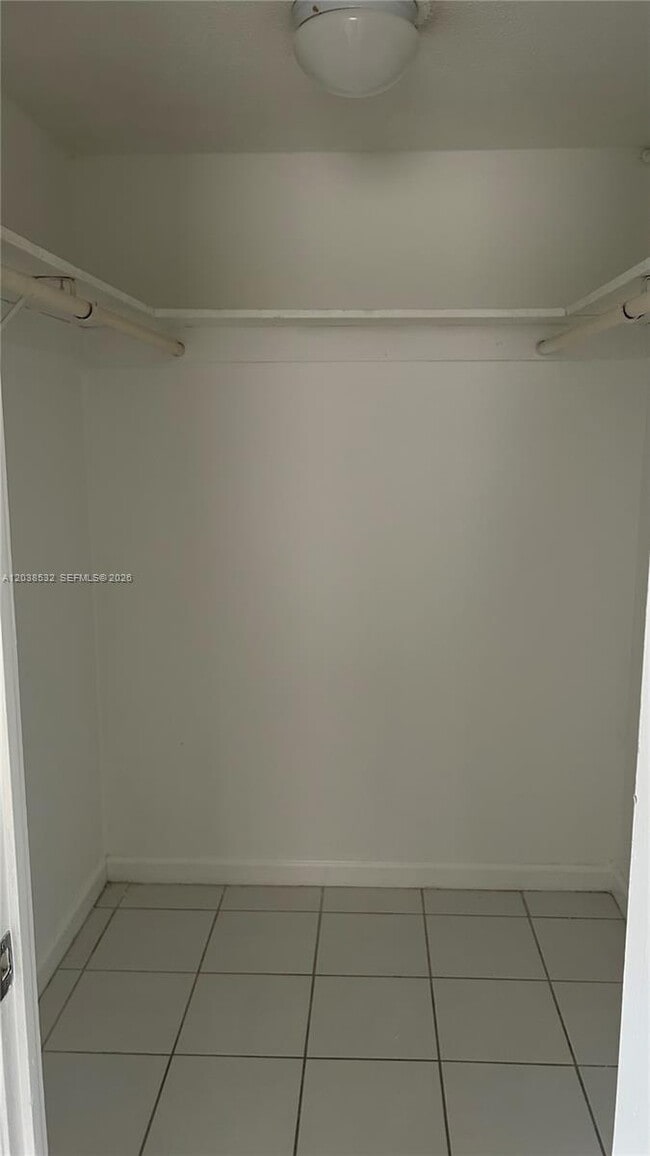 Building Photo - 9962 SW 88th St
