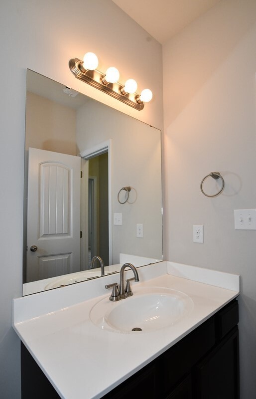 Building Photo - MOVE-IN READY Carolina Forest