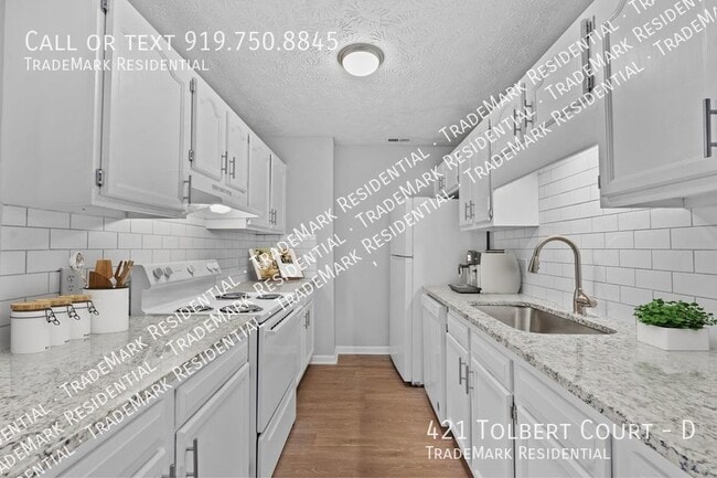 Primary Photo - 421 Tolbert Ct