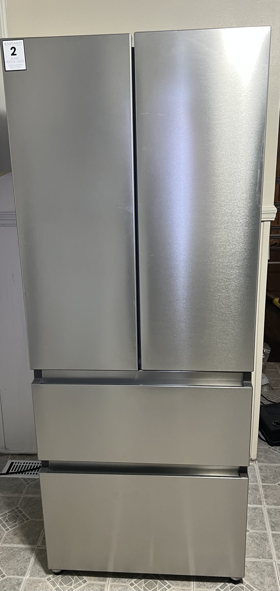 Refrigerator - 2329 10th Ct S