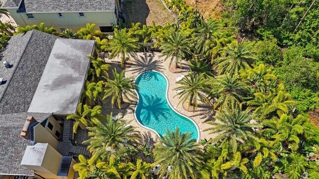 Building Photo - 789 Grand Cypress Ln