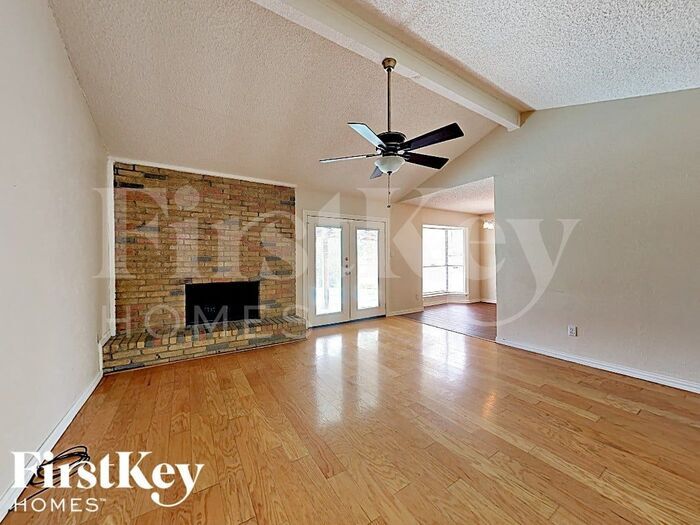 Building Photo - 3505 Glenda Dr