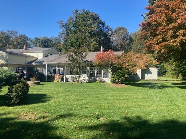 Primary Photo - 10 S Rochdale Ave