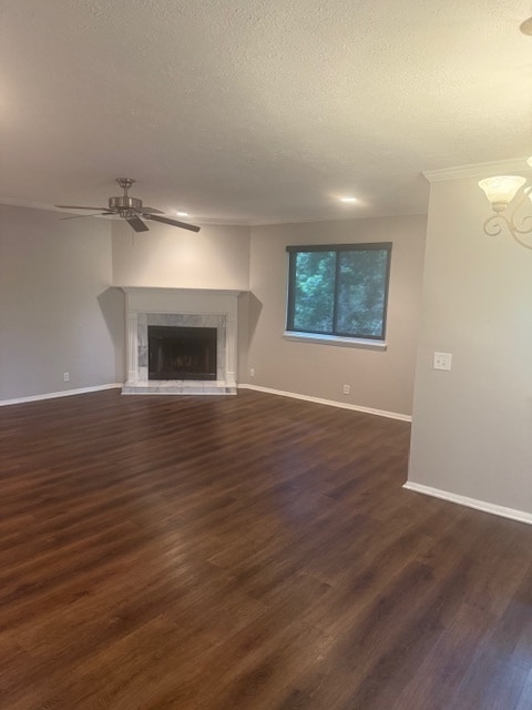 Building Photo - 3BR/2BA near Nippers Corner!