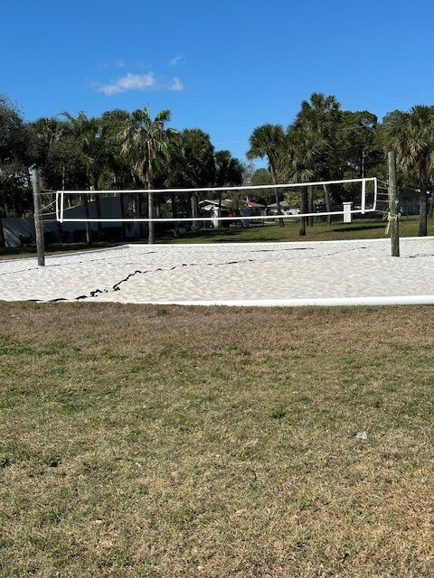 Building Photo - 4843 Coquina Key Dr SE