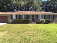 Building Photo - 4 Bedroom 2 Bath House in Northbridge Terrace - West Ashley