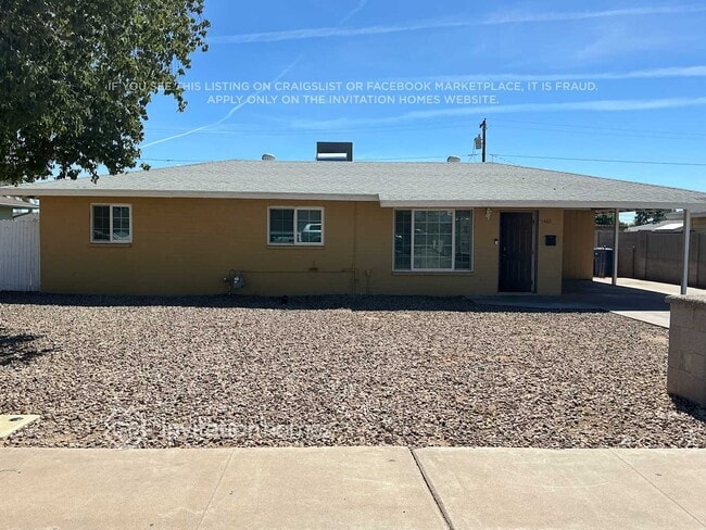 Building Photo - 1465 E Jarvis Ave