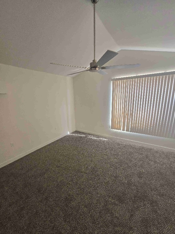 Building Photo - 7121 W Sierra Vista Dr