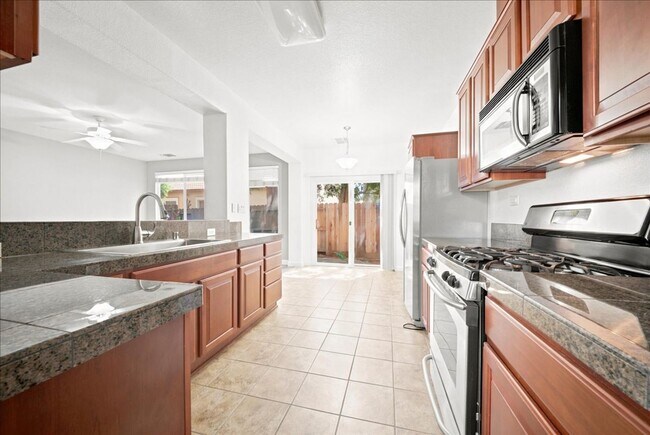 Building Photo - 4370 Mt Kisco Way