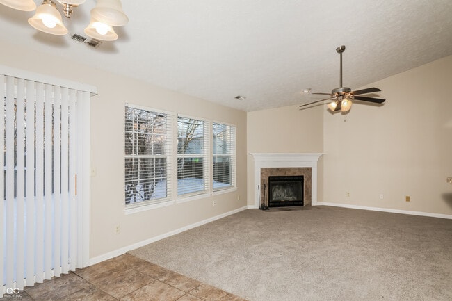 Building Photo - 2011 Lohr Dr