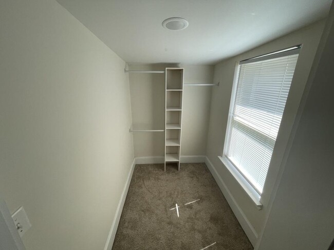 Building Photo - 2212 23rd Ave