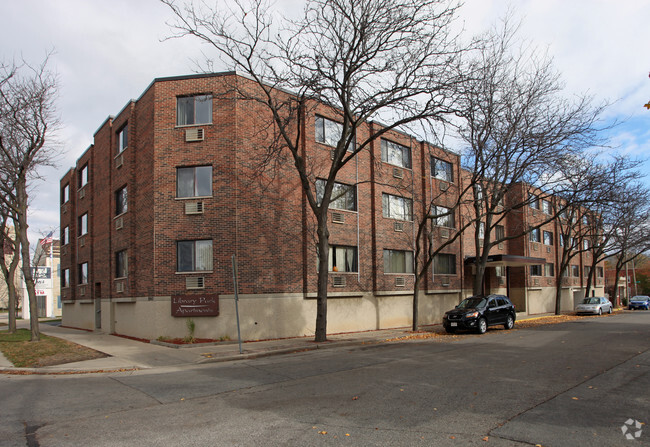 Primary Photo - Library Park Apartments