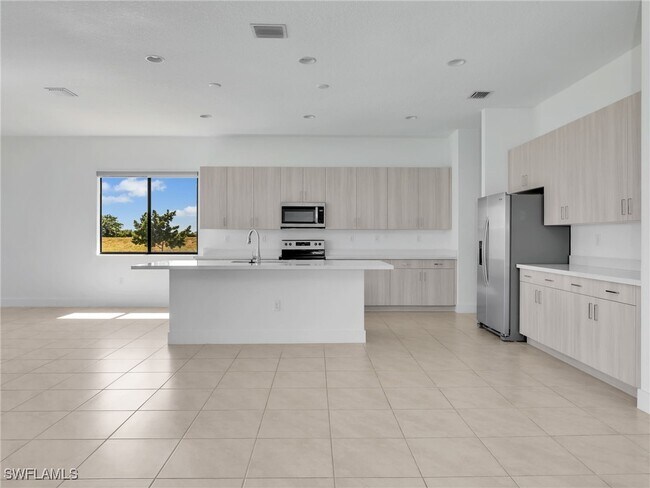 Building Photo - 5324 Marano Dr