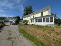 Building Photo - 59 Oak St