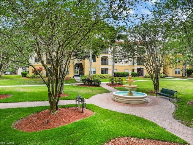 Building Photo - 11561 Villa Grand