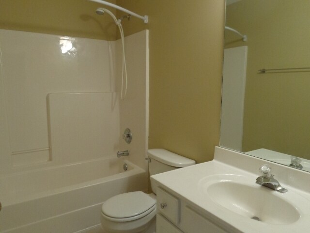 Building Photo - 7041 Calderwood Dr