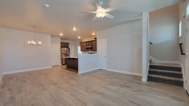 Building Photo - 2535 Brodie Ln