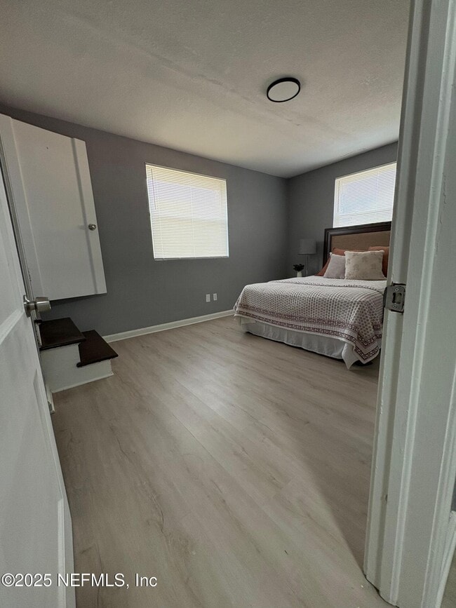 Building Photo - 3150 Belden Cir