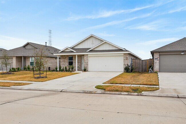 Building Photo - 6523 Water Oak Grn Ln