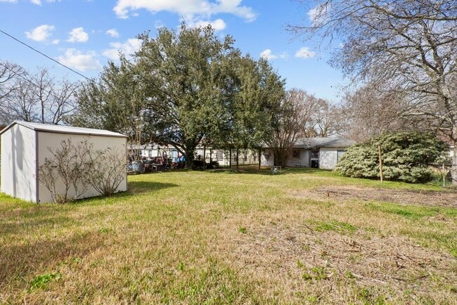 Building Photo - 2817 4th Ave N