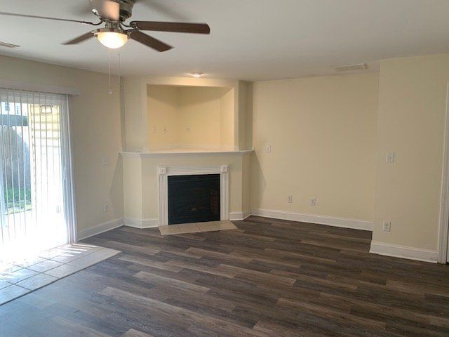 Building Photo - 4109A Brook Creek Ln