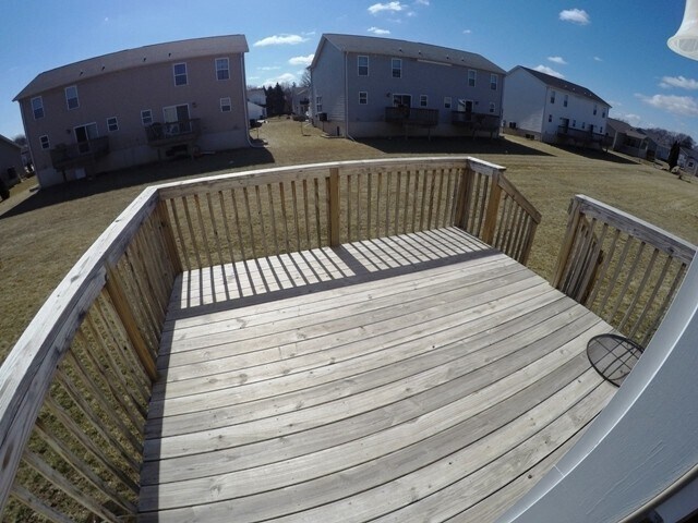 Building Photo - Beautiful 4 Bedroom, 4 Bath Townhome – Cedar Falls May 2025!