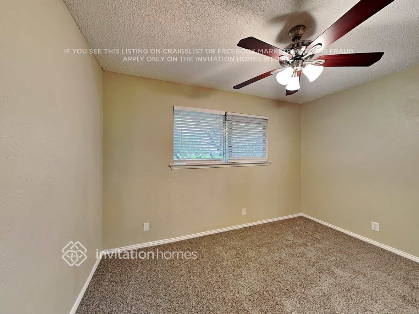 Building Photo - 24 Lakewood Dr